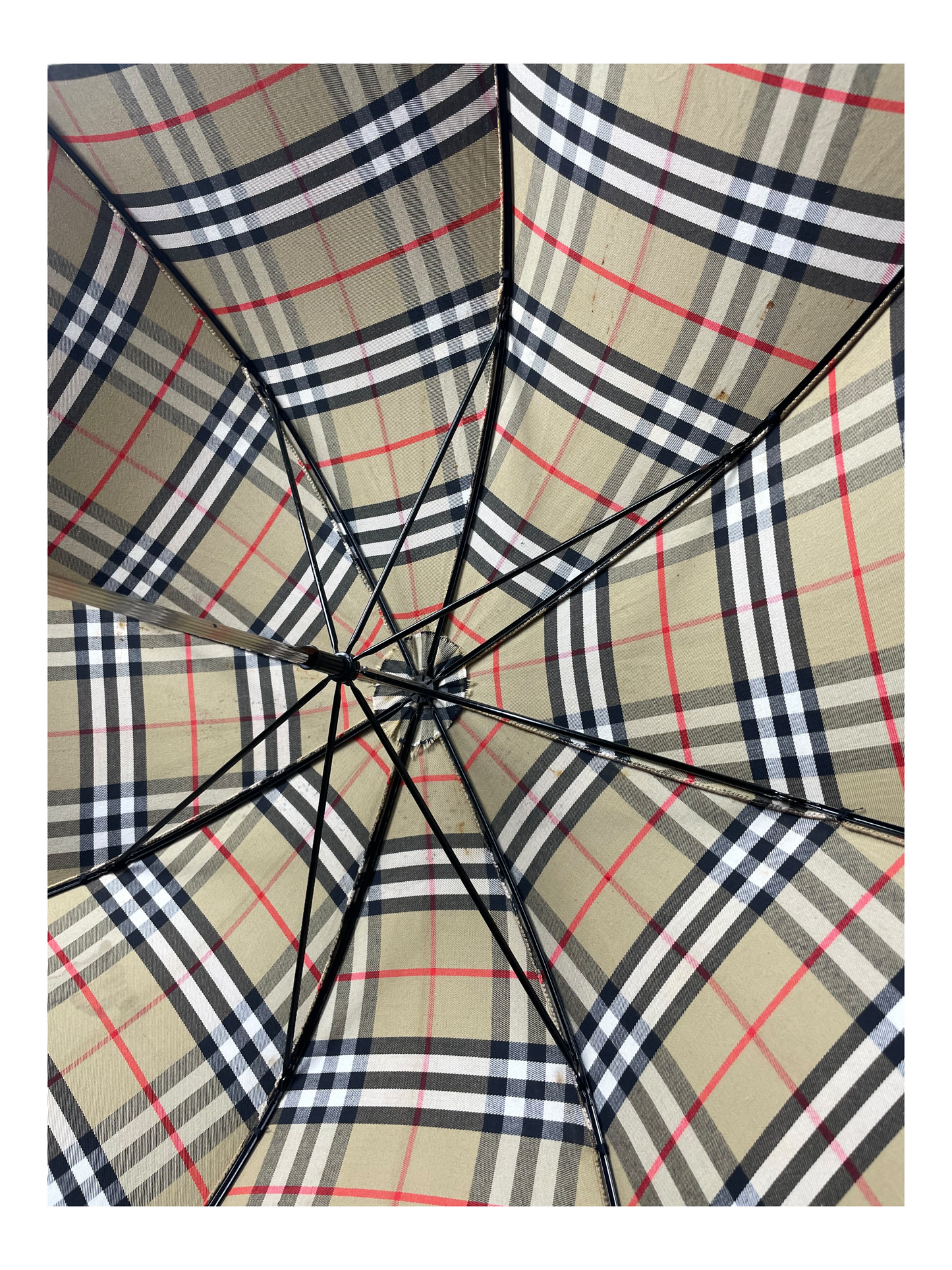 Burberry's Umbrella